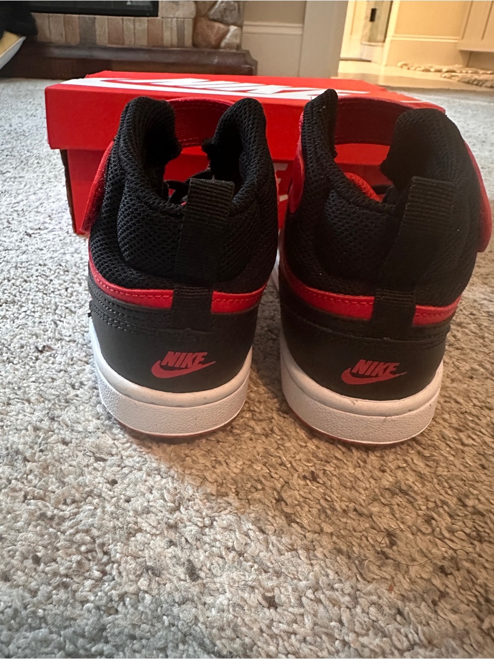 Nike Court Borough Mid 2 (PSV) University Red/Black Toddler Shoes Size 11C NIB - Picture 5 of 7